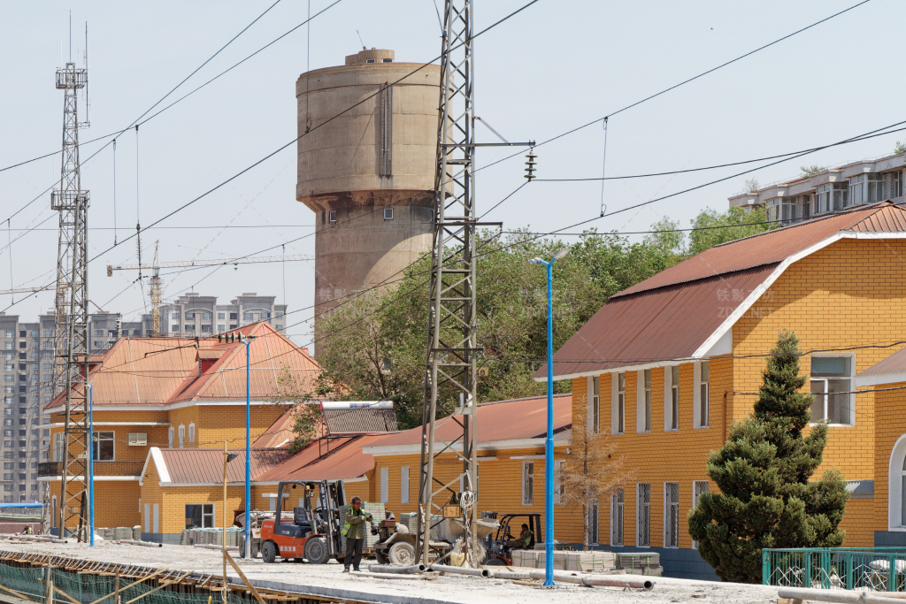 老站房与水塔