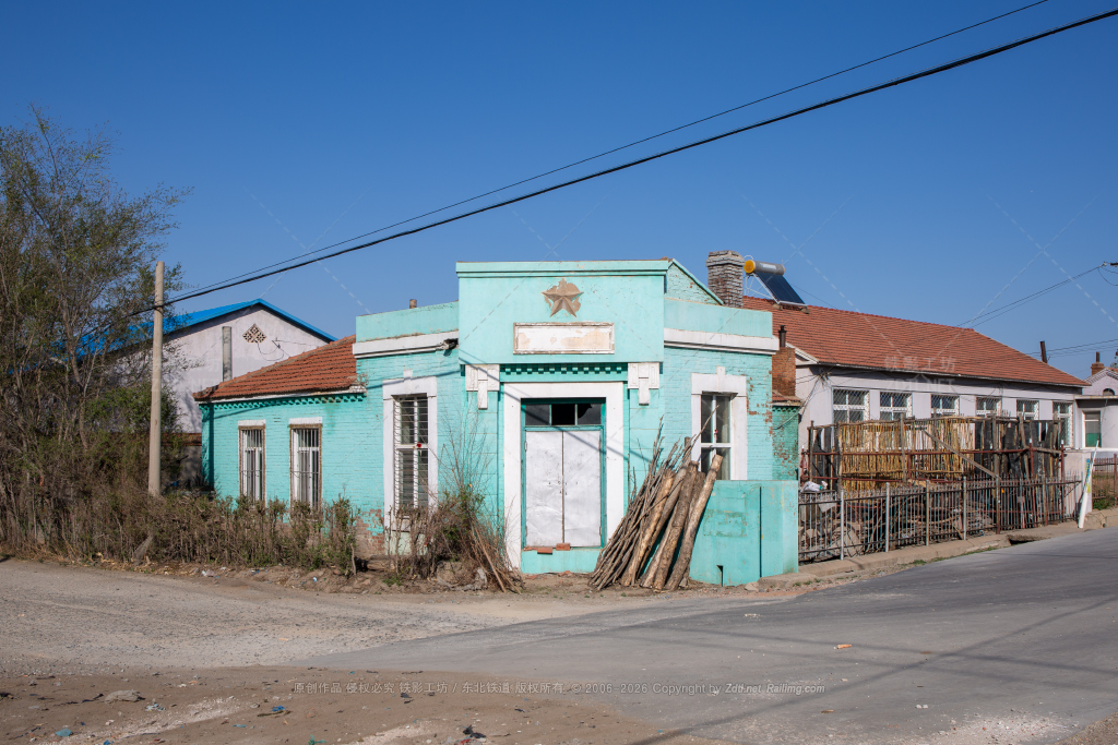 车站附属建筑